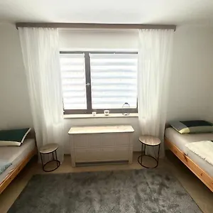 Privatunterkunft Schoenes, Friedliches Zimmer, Augsburg